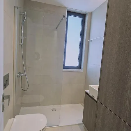 Diamond * לרנקה