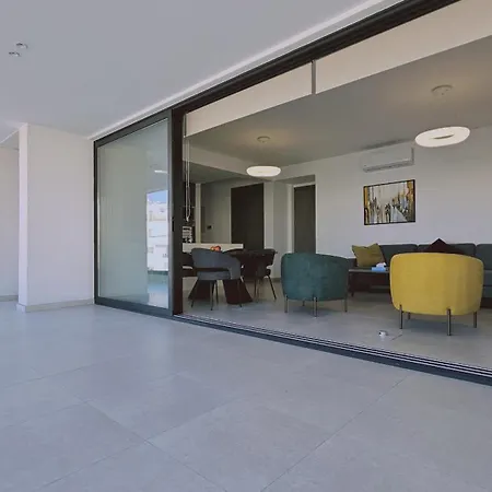 Diamond ラルナカ