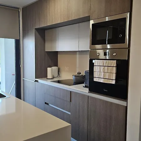 Diamond Apartment *